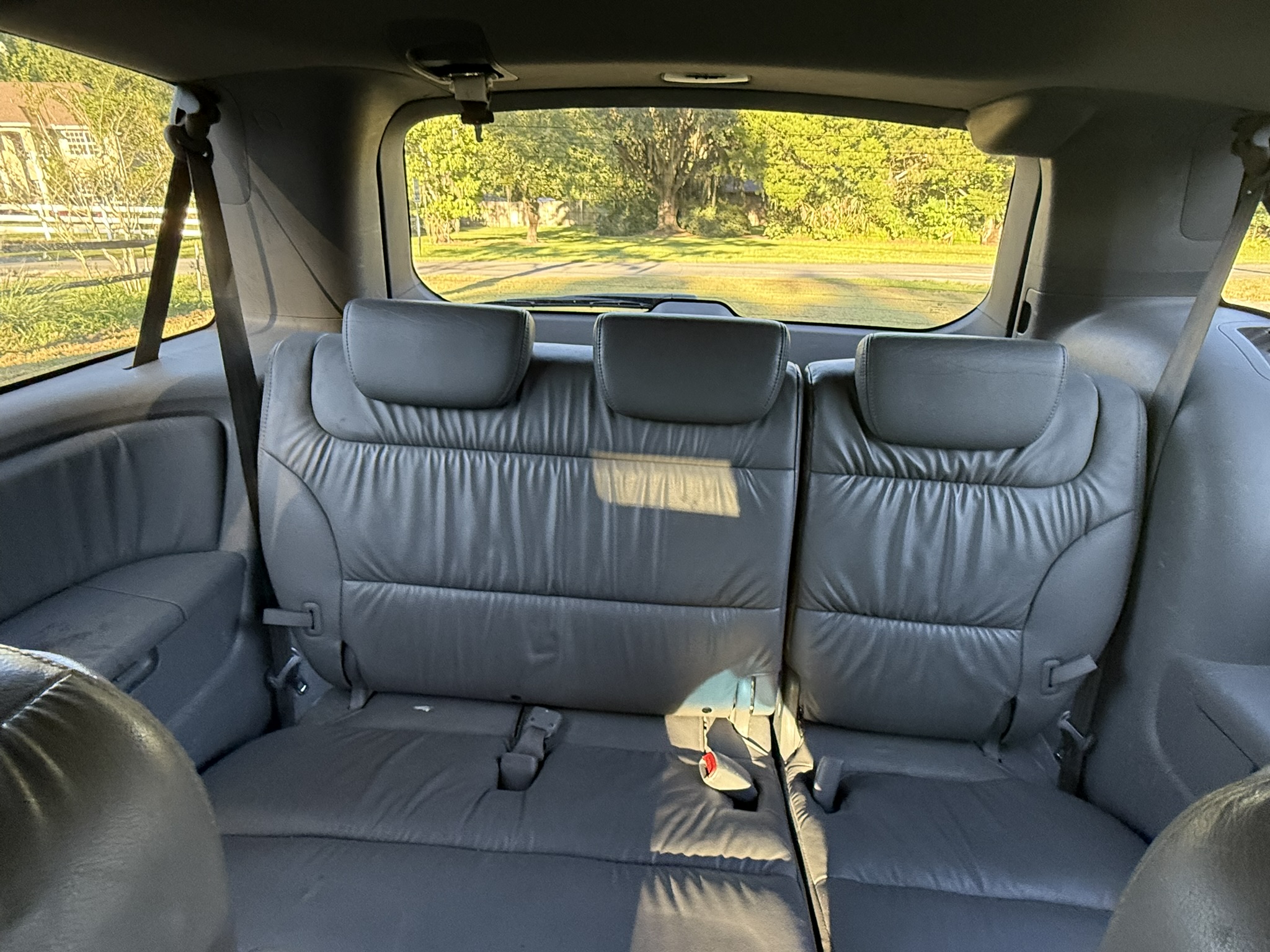 Used 2010 Honda Odyssey EX-L image 16