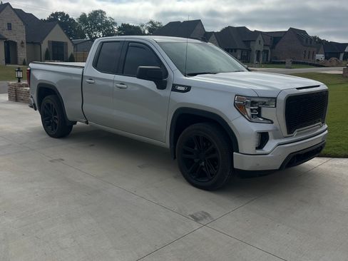 Used 2021 GMC Sierra 1500 Elevation w/ Preferred Package image 2