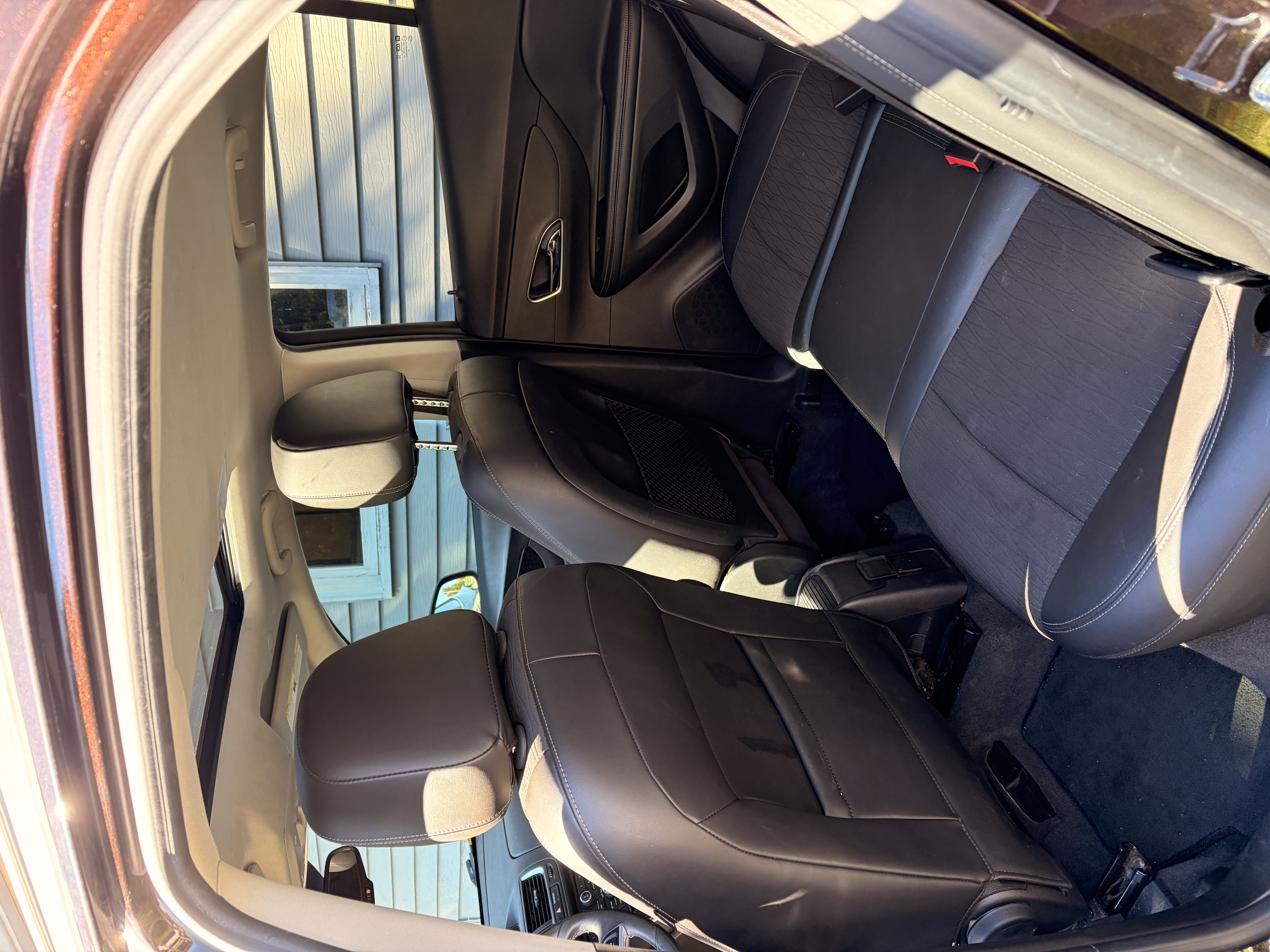 Used 2015 Buick Encore Convenience FWD image 6