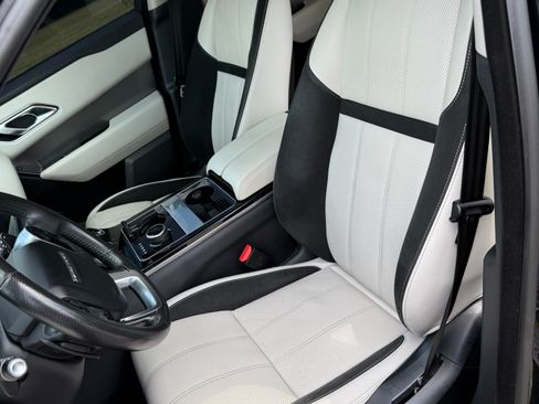 Used 2019 Land Rover Range Rover Velar S AWD/4WD image 1