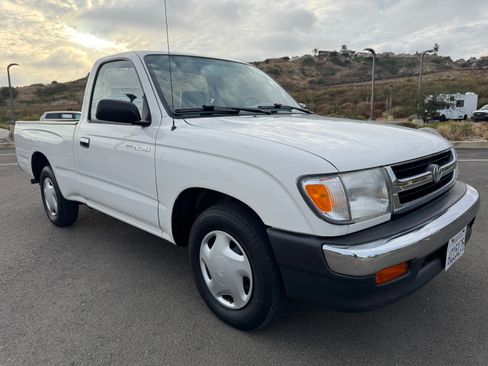 Used 1999 Toyota Tacoma 2WD Regular Cab image 8