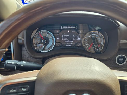 Used 2021 RAM 3500 Limited image 24