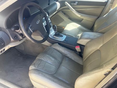 Used 2005 INFINITI G35 Sedan w/ (P03) Premium Pkg C RWD image 6