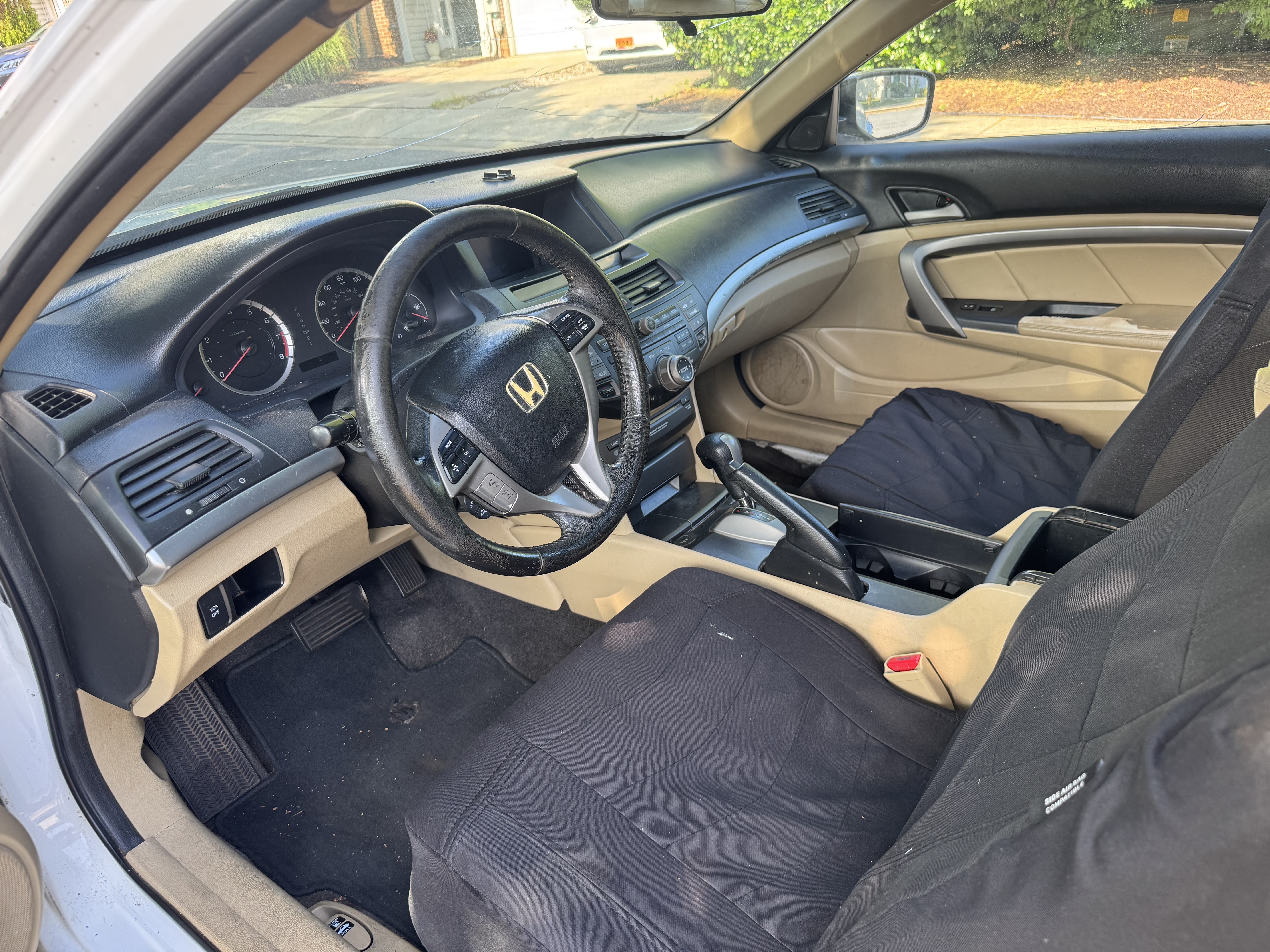 Used 2010 Honda Accord EX-L image 5