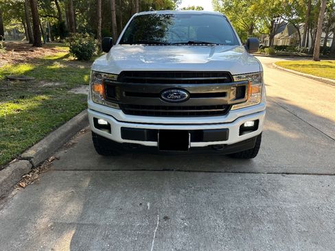 Used 2018 Ford F150 XLT w/ Equipment Group 302A Luxury image 18
