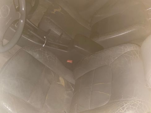 Used 2001 Toyota Camry LE FWD image 12