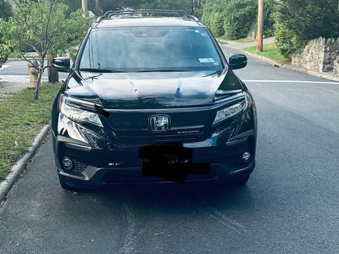 Used 2022 Honda Pilot Black Edition image 4
