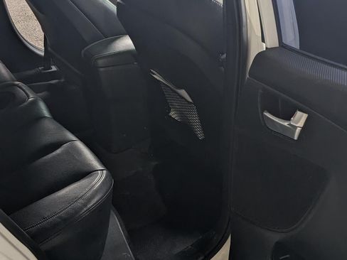 Used 2016 Hyundai Veloster Turbo w/ Option Group 04 image 16