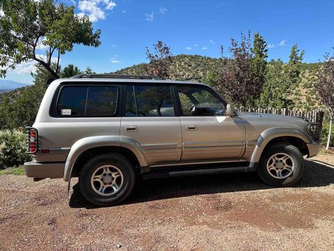 Used 1996 Lexus LX 450 4WD image 5