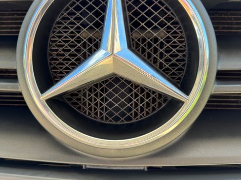 Used 2021 Mercedes-Benz Sprinter 2500 image 31