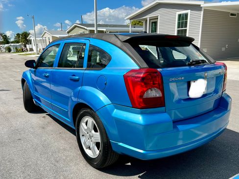 Used 2009 Dodge Caliber SXT image 9