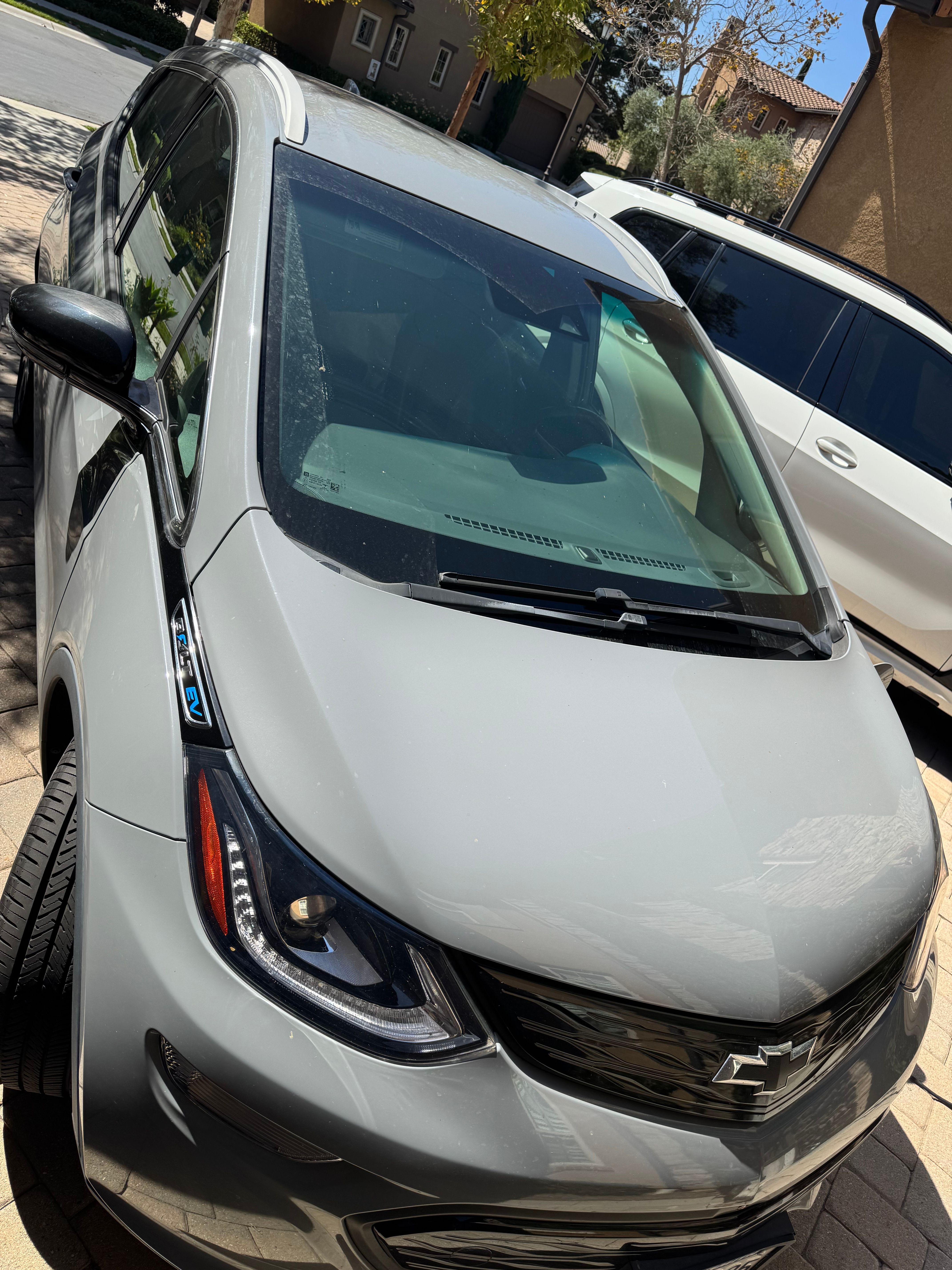 Used 2021 Chevrolet Bolt Premier w/ Infotainment Package FWD image 17