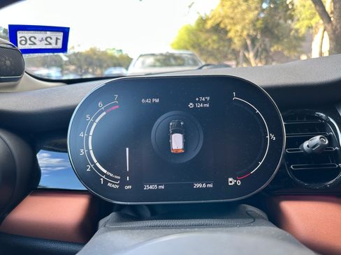 Used 2024 MINI Cooper S w/ Signature Upholstery Package image 16