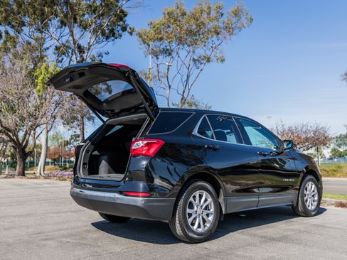 Used 2019 Chevrolet Equinox LT image 10
