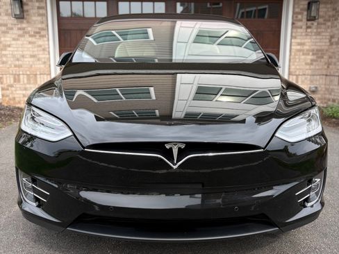 Used 2021 Tesla Model X Long Range AWD/4WD image 2
