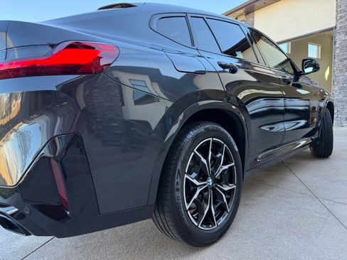 Used 2025 BMW X4 xDrive30i w/ M Sport Package image 8