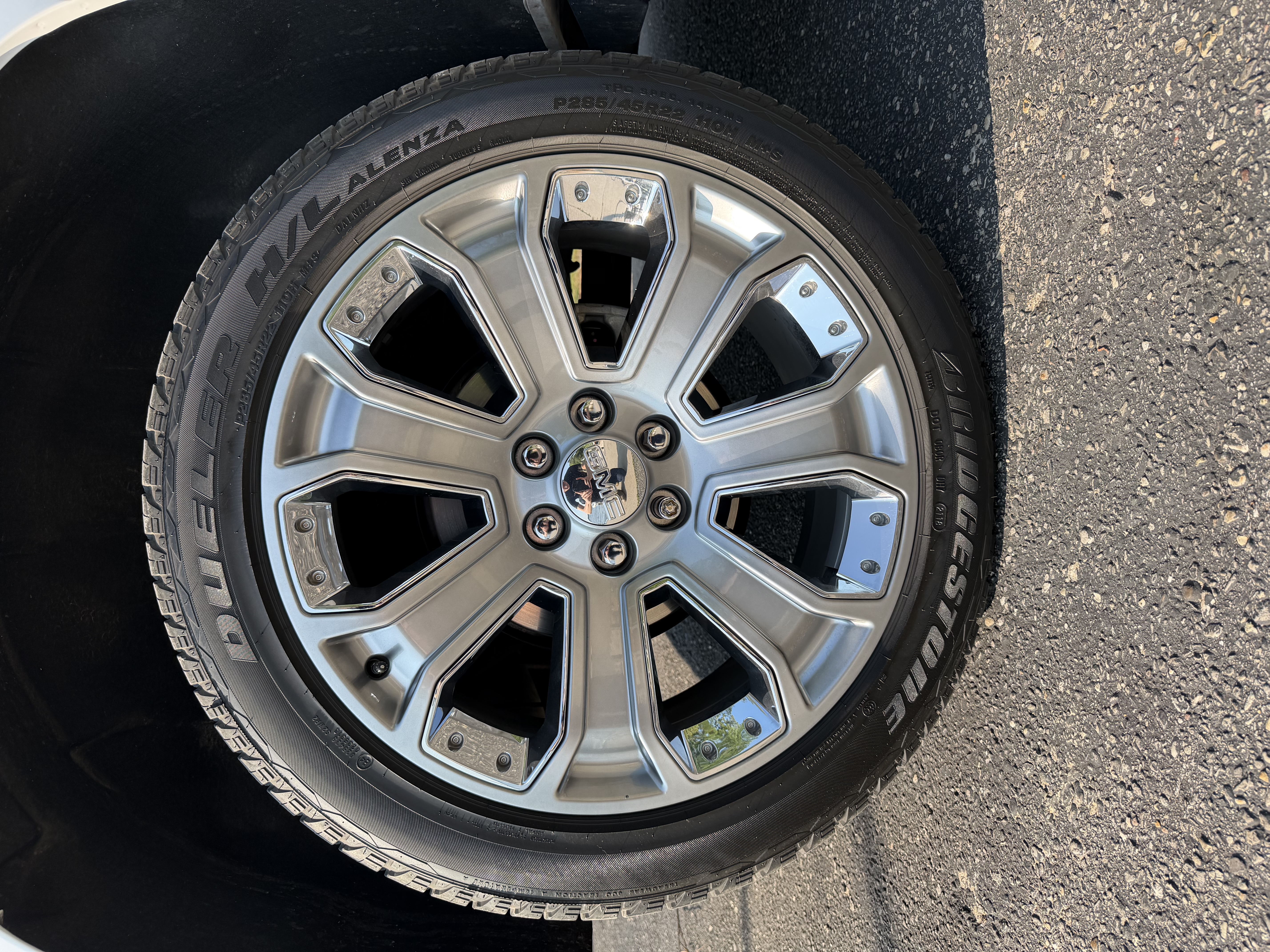 Used 2019 GMC Yukon XL Denali w/ Denali Ultimate Package AWD/4WD image 23