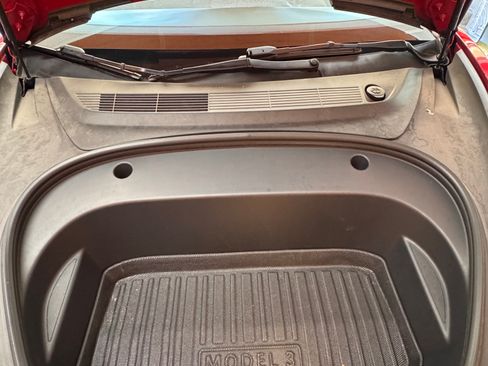 Used 2023 Tesla Model 3 Standard Range RWD image 12