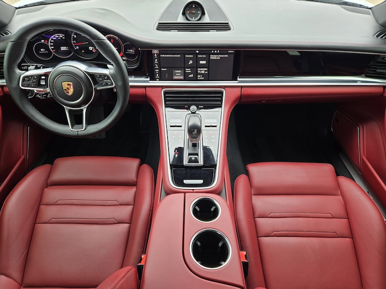 Used 2018 Porsche Panamera image 6