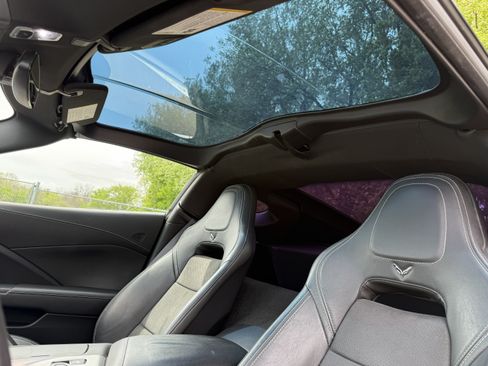 Used 2015 Chevrolet Corvette Stingray Coupe RWD image 10