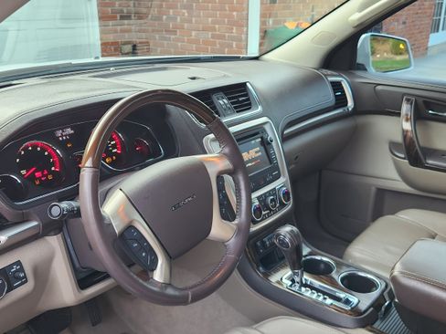 Used 2016 GMC Acadia Denali image 22