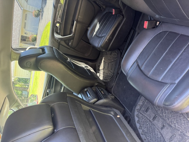 Used 2015 Buick Enclave Leather FWD image 6