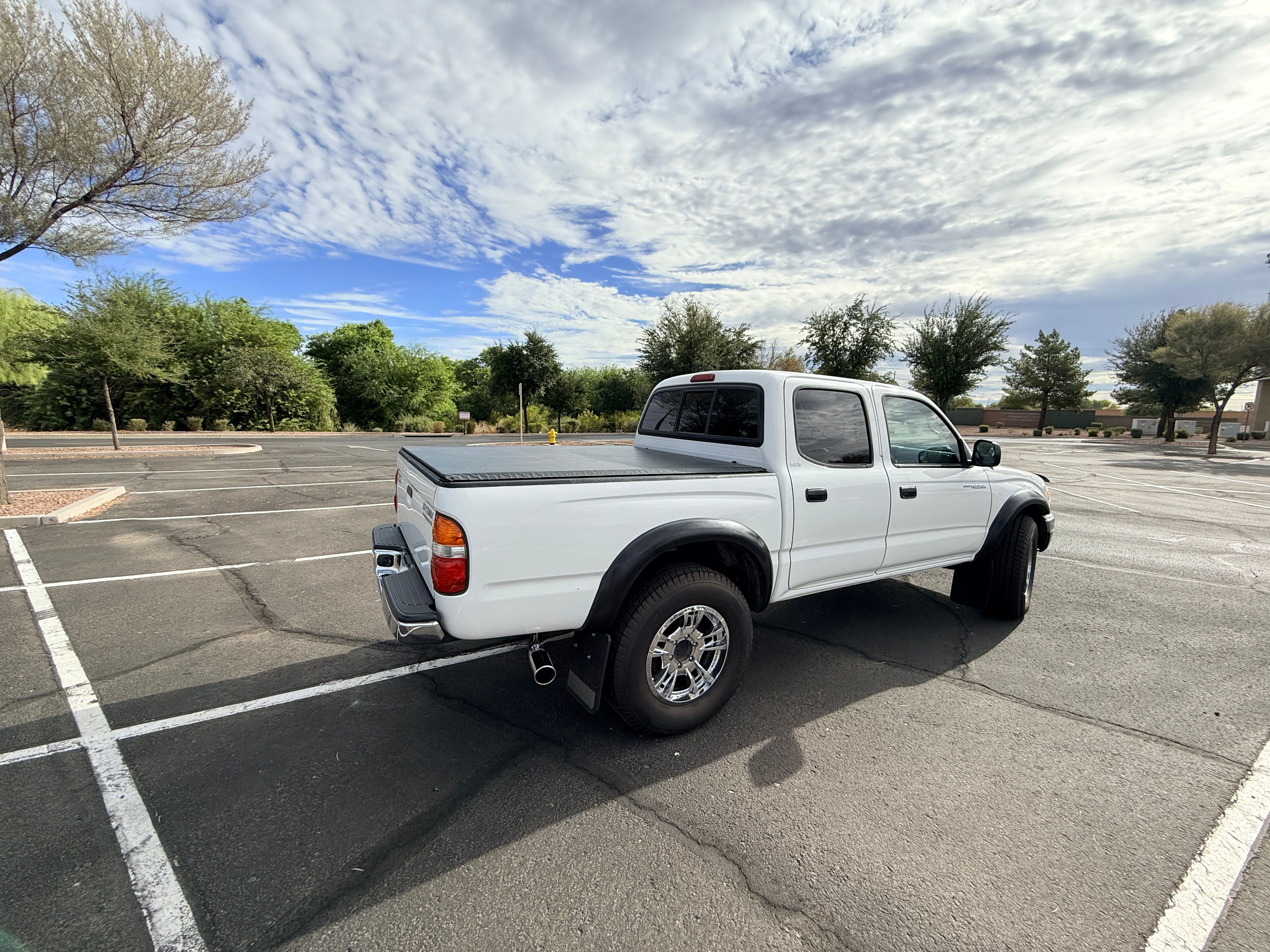 Used 2004 Toyota Tacoma PreRunner RWD image 8