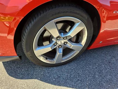 Used 2010 Chevrolet Camaro SS w/ LPO, Ground Effects Package image 18