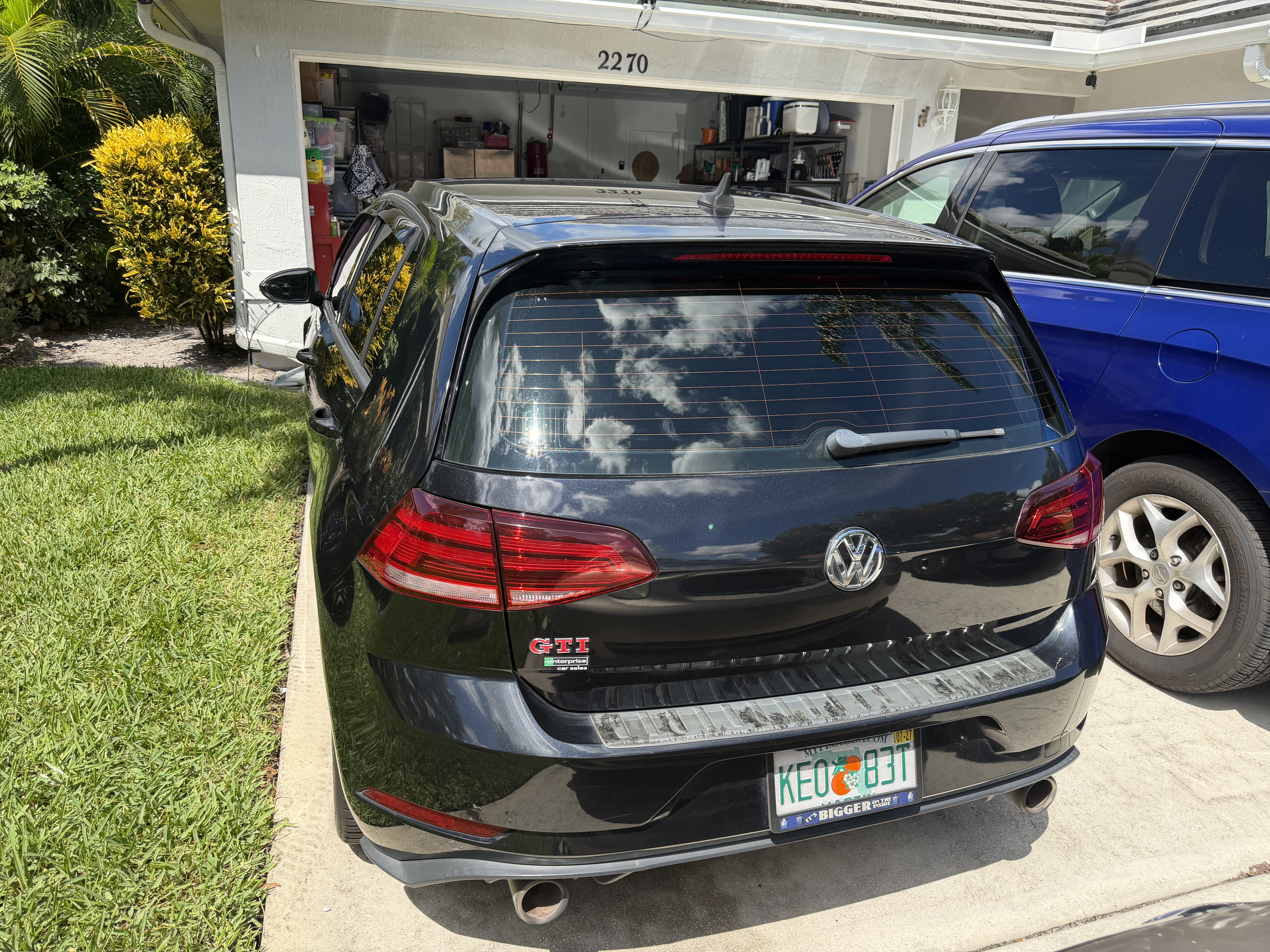 Used 2019 Volkswagen GTI SE w/ SE Experience Package FWD image 5