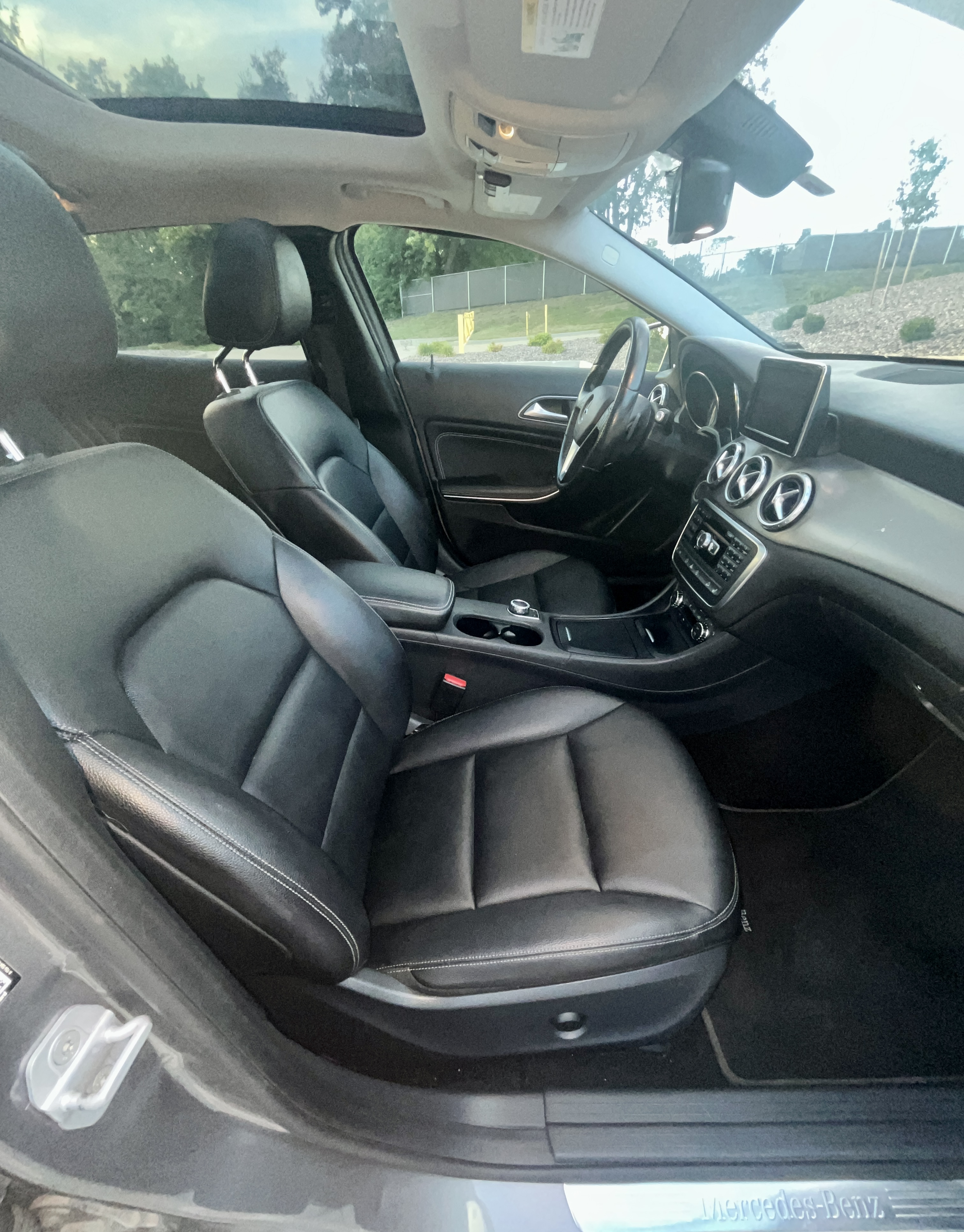 Used 2015 Mercedes-Benz GLA 250 4MATIC image 12