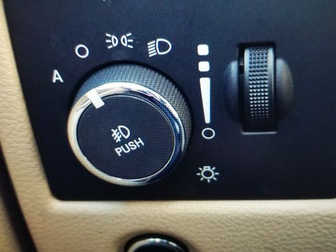 Used 2016 Jeep Grand Cherokee Overland w/ Trailer Tow Group IV image 16