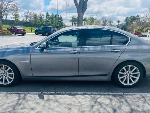 Used 2015 BMW 535i 535i Sedan 4D image 2