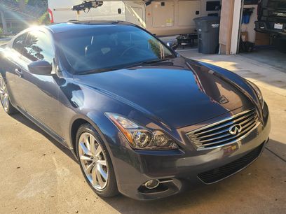 Used 2013 INFINITI G37 Journey w/ Premium Pkg