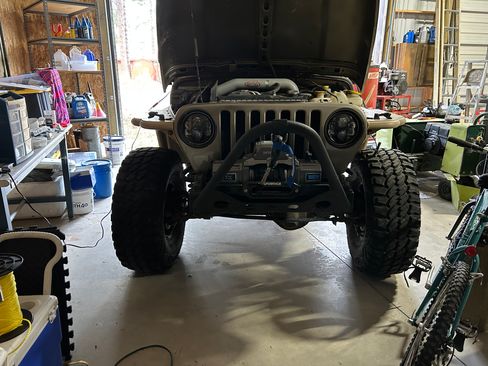 Used 2005 Jeep Wrangler Unlimited Rubicon w/ Sahara Edition Group image 8