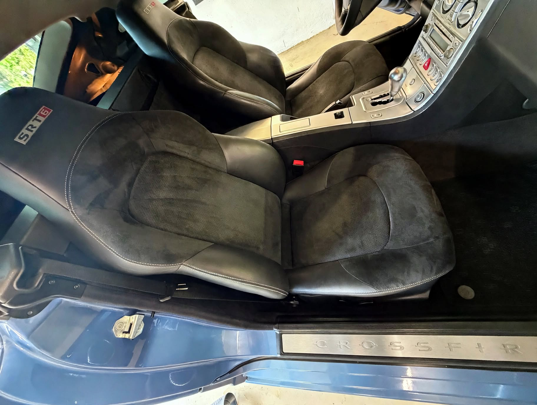 Used 2005 Chrysler Crossfire SRT-6 RWD image 13