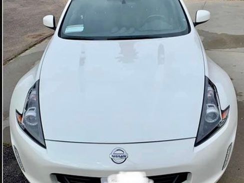 Used 2019 Nissan 370Z Touring image 4