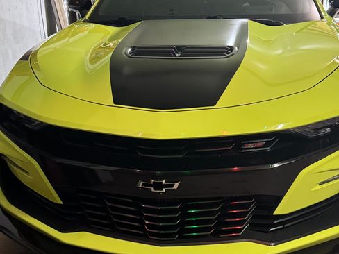 Used 2019 Chevrolet Camaro SS w/ Black Appearance Package image 2