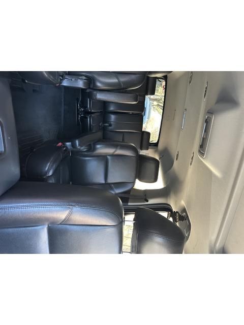 Used 2014 Chevrolet Suburban LTZ AWD/4WD image 4