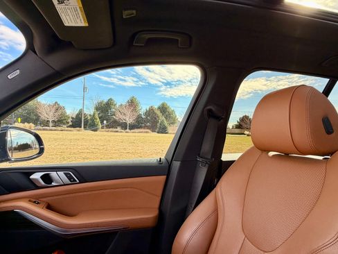 Used 2019 BMW X5 xDrive40i w/ Convenience Package image 12