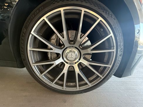 Used 2025 Mercedes-Benz E 53 AMG e 4MATIC Sedan image 6