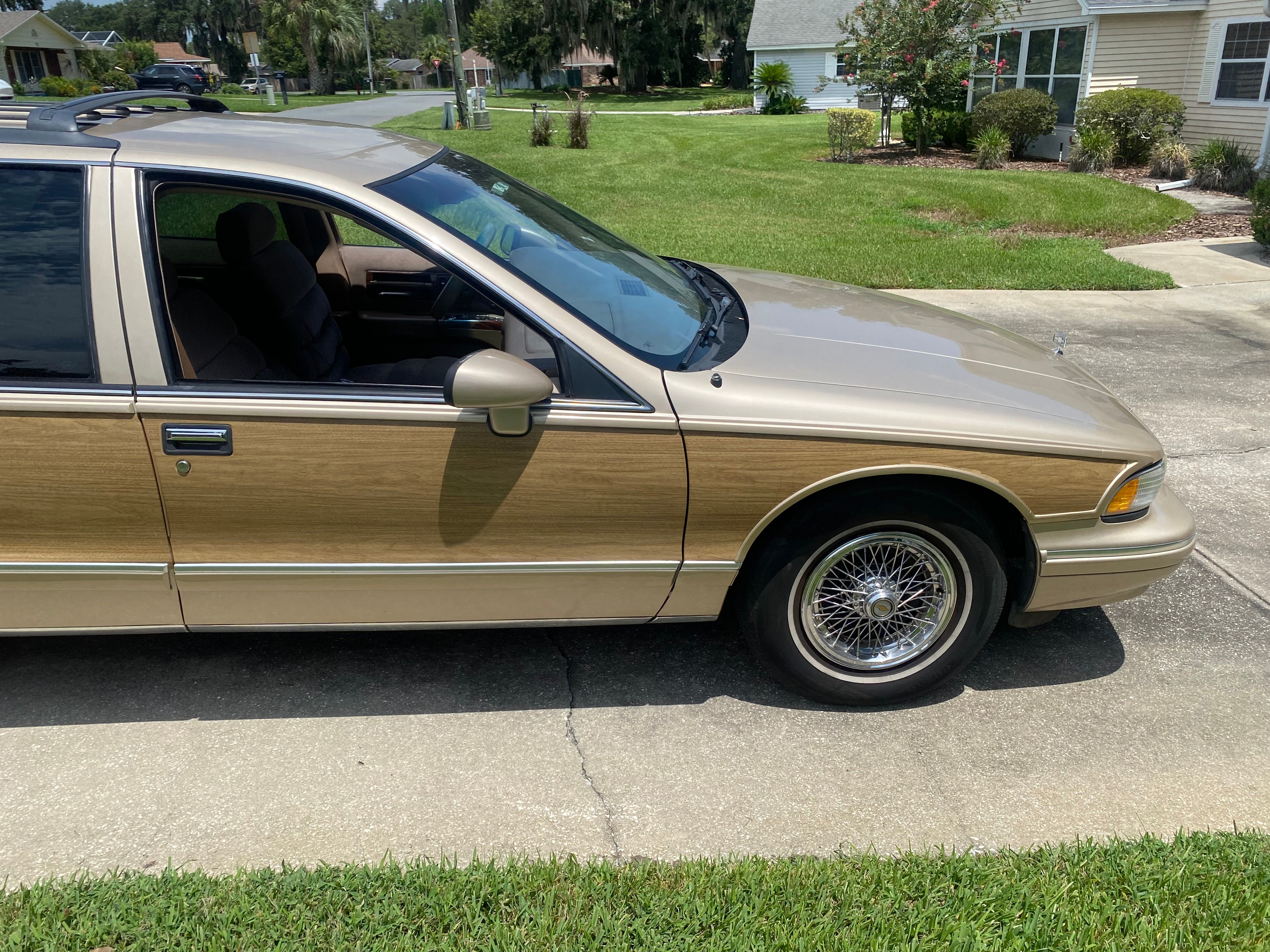 Used 1994 Chevrolet Caprice Classic RWD image 6