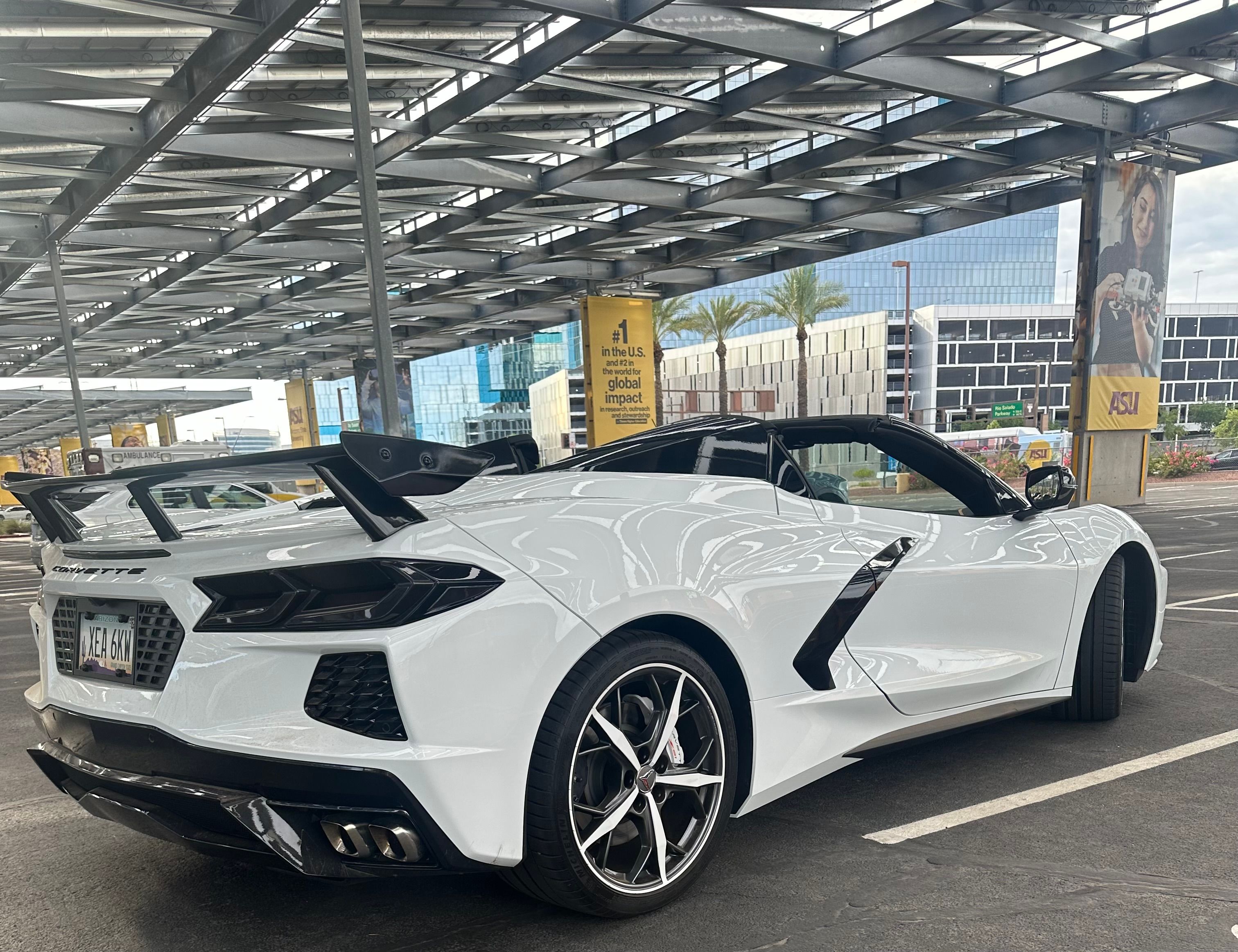Used 2022 Chevrolet Corvette Stingray Preferred Conv w/ Z51 Performance Package RWD image 6