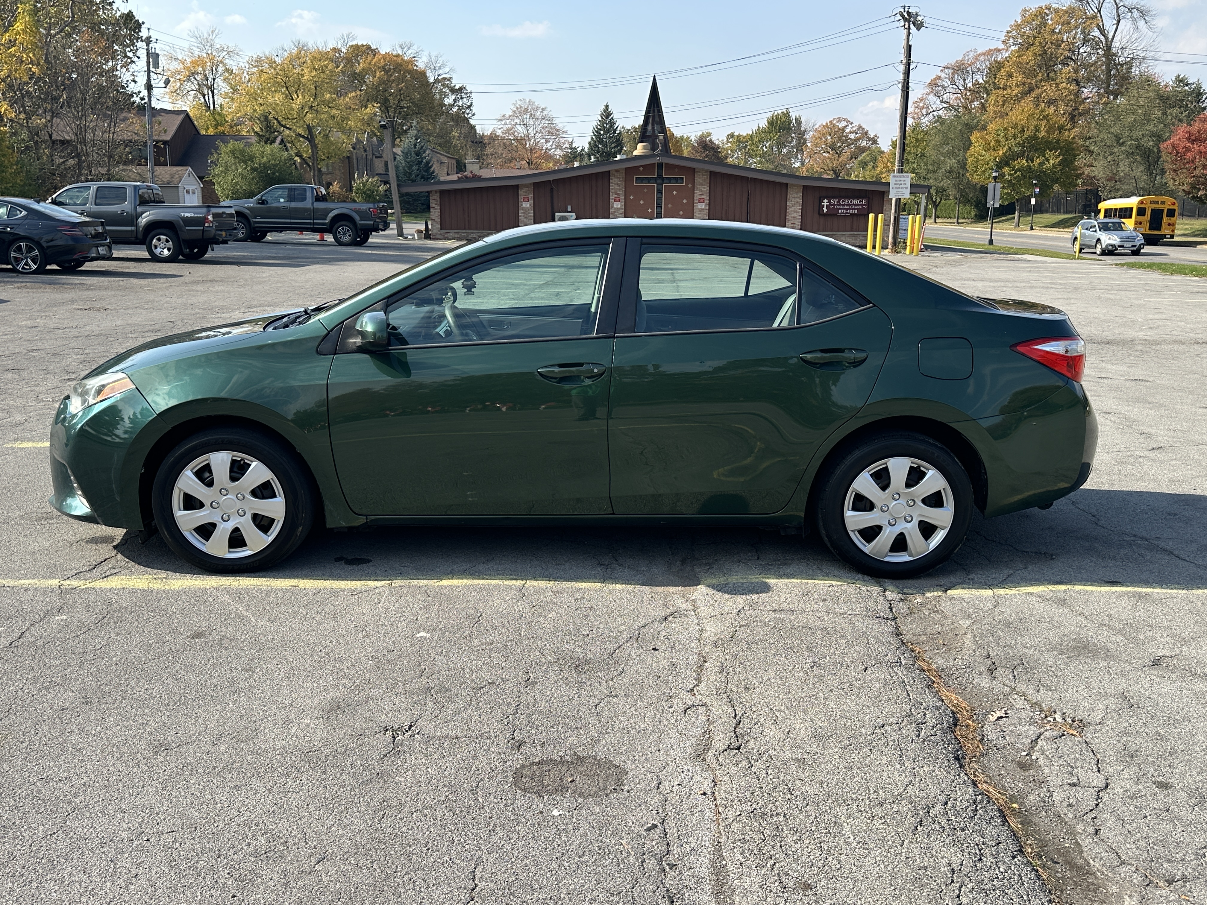 Used 2014 Toyota Corolla LE FWD image 14