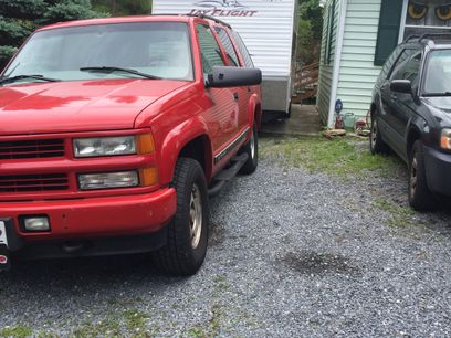 Used 2000 Chevrolet Tahoe Z71 w/ Comfort & Security Pkg