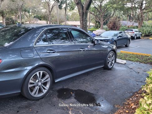 Used 2014 Mercedes-Benz E 350 Sedan image 9