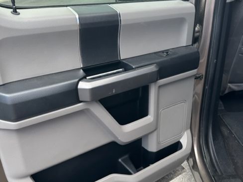 Used 2020 Ford F150 XLT w/ Equipment Group 301A Mid image 17