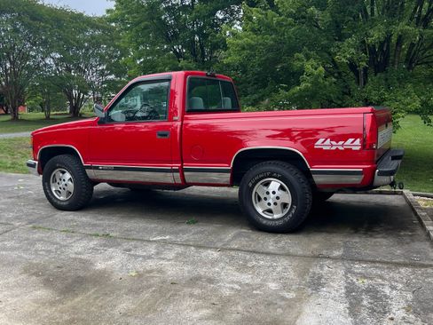 Used 1995 Chevrolet Silverado 1500 4x4 Regular Cab image 2