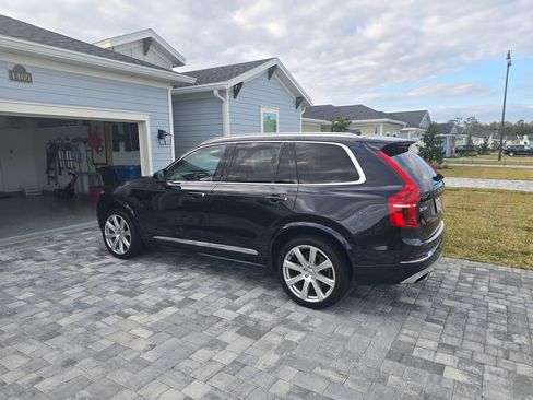 Used 2019 Volvo XC90 T6 Inscription w/ Luxury Package image 4