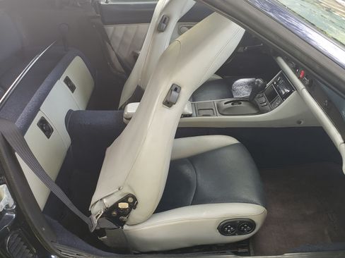 Used 1995 Porsche 968 Cabriolet image 2