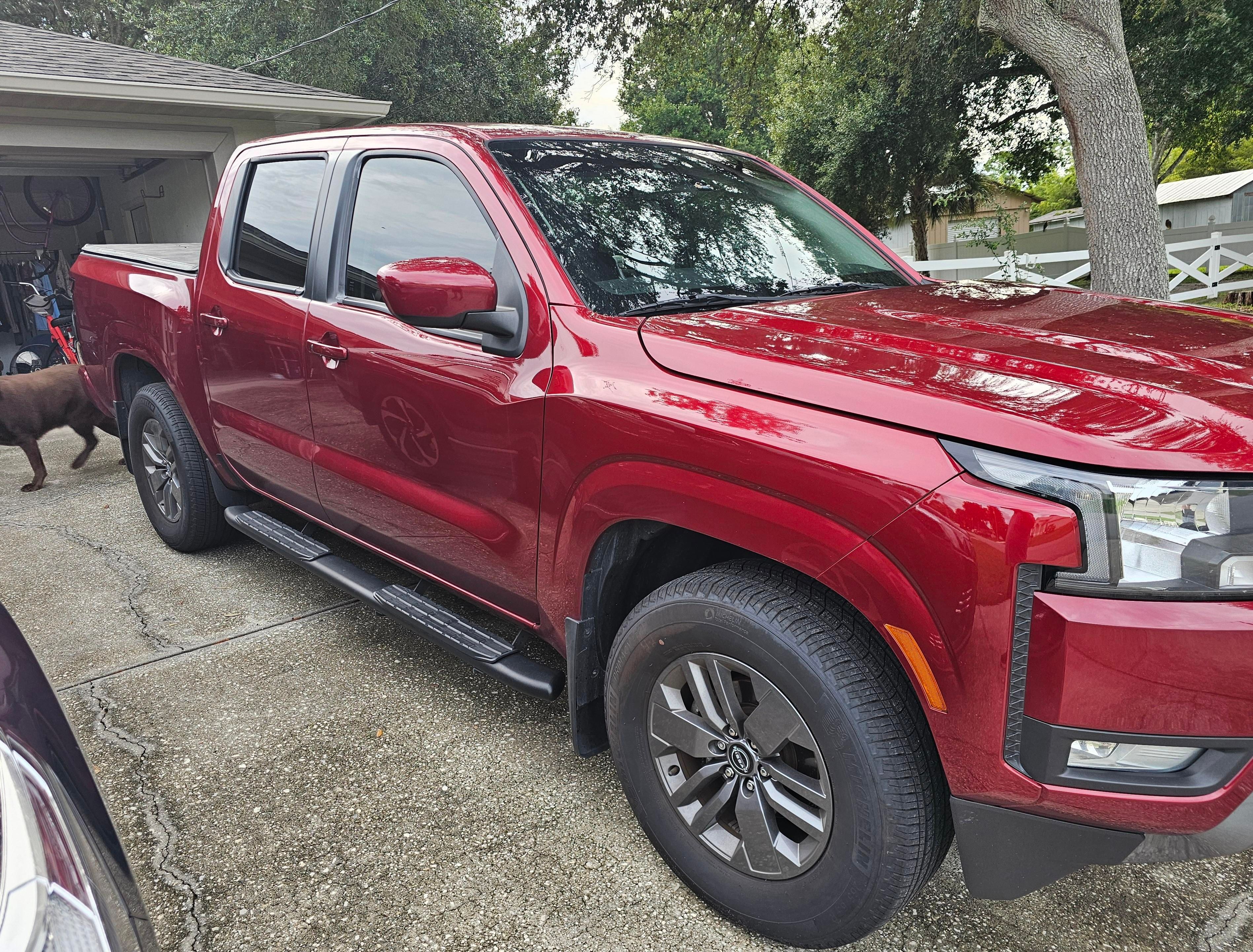 Used 2025 Nissan Frontier SV w/ SV Convenience Package RWD image 1